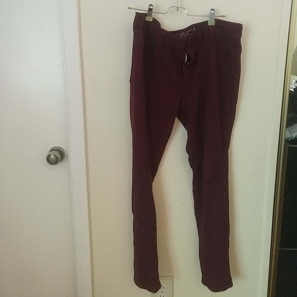 American Eagle burgundy jeggings super stretch 14